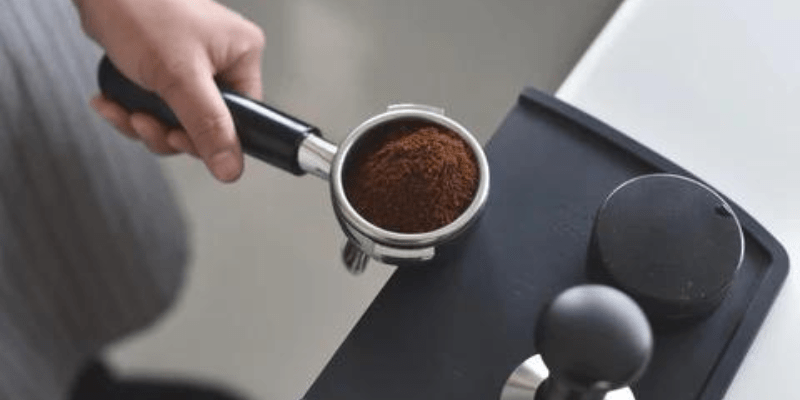 پرتا فیلتر چیست؟ میزان قهوه در پرتافیلتر
